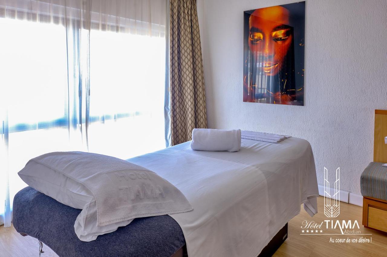 Hotel Tiama Абиджан Экстерьер фото