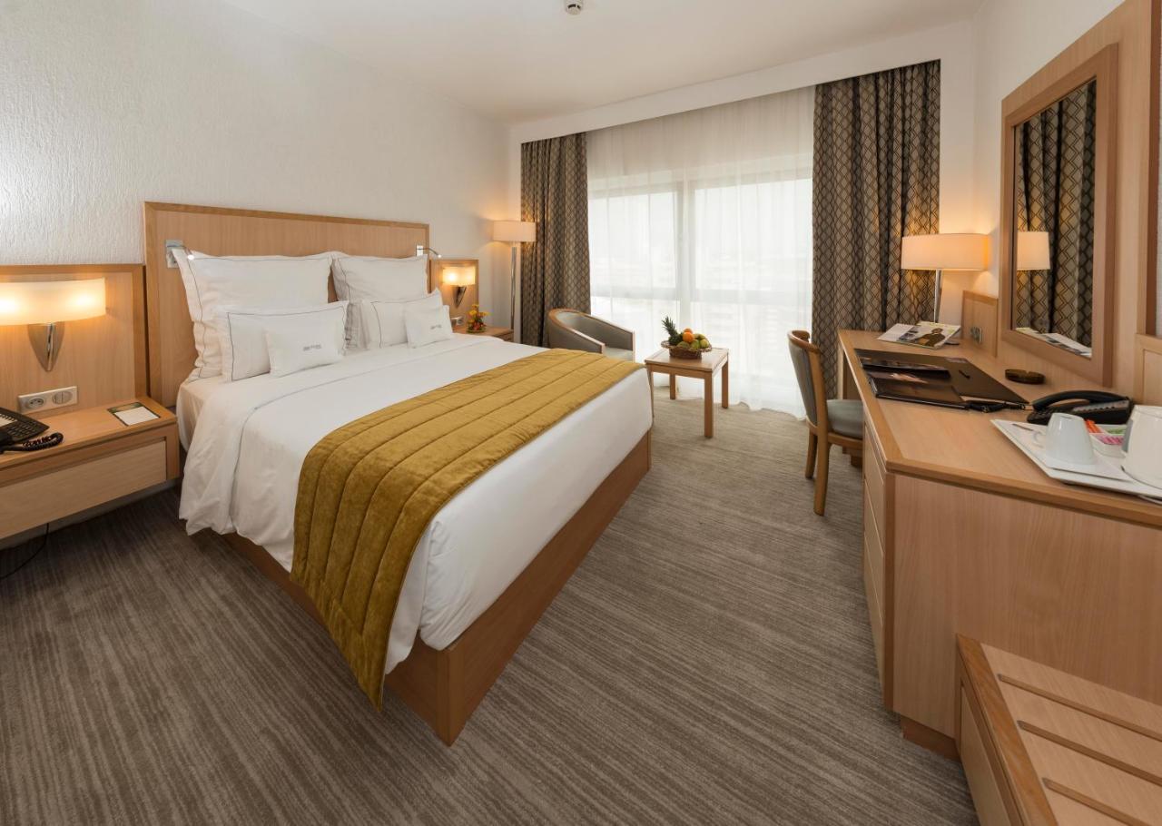 Hotel Tiama Абиджан Экстерьер фото
